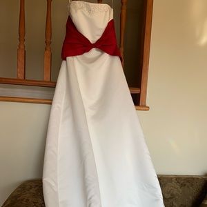 Wedding dress